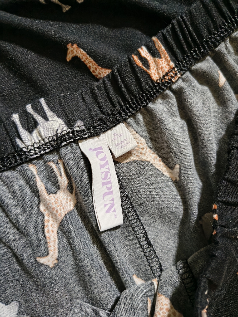 Giraffe And Zebra Pajama Set 🦒 Lounge wear - Picture 3 of 8
